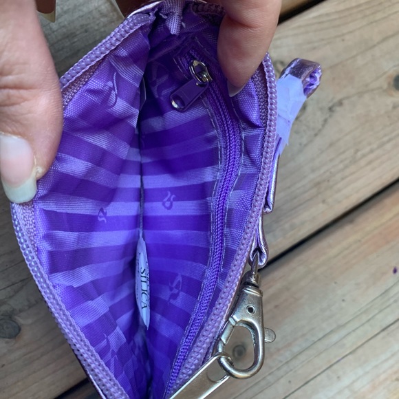 Lululemon Cha-Ching Clutch - Picture 4 of 5